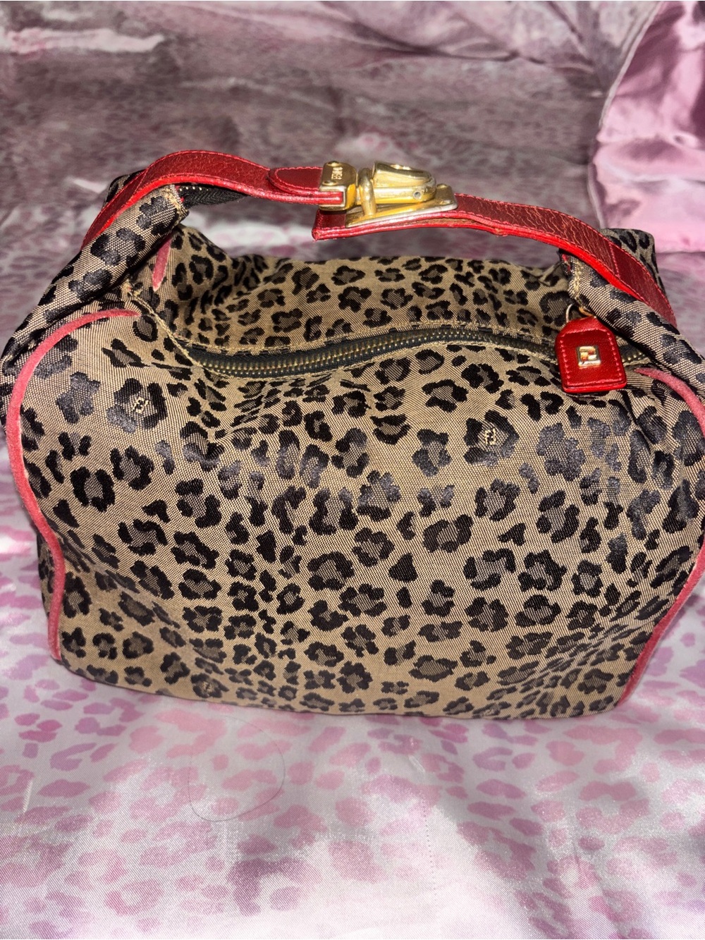 Fendi Leopard Buckle Bag - Picture 2 of 7
